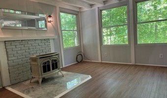 202 Crane Hollow Rd, Bethlehem, CT 06751