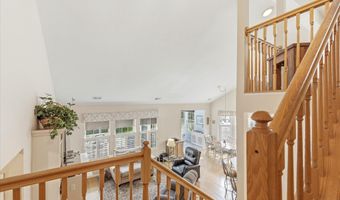 39 NEWPORT St, Barnegat, NJ 08005