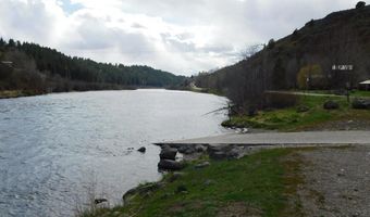 4051 Golden Stone Ln, Ashton, ID 83420