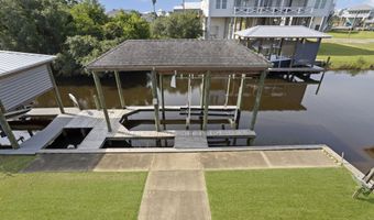 4069 Madagascar St, Bay St. Louis, MS 39520