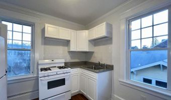 14 Woodlawn Ave, Albany, NY 12208
