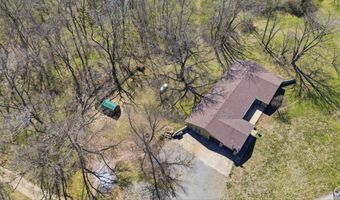 9540 SW Hodges Rd, Auburn, KS 66402