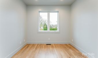 30 Fern St, Asheville, NC 28803
