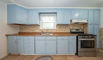 368 Grover Cleveland Hwy, Amherst, NY 14226
