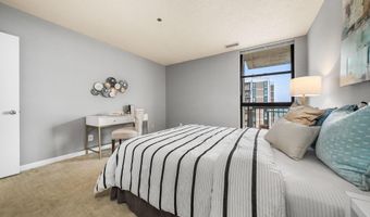 1016 WAYNE St 1007, Arlington, VA 22204