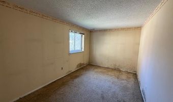 1653 Award Dr, Ballwin, MO 63021