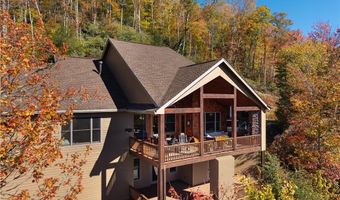 484 Farm Loop Rd, Banner Elk, NC 28604