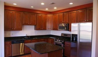 43628 DUNHILL CUP Sq, Ashburn, VA 20147
