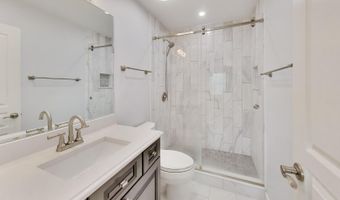 501 Tuscany Dr, Algonquin, IL 60102