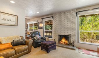 20770 SW TURIN Ct, Beaverton, OR 97078