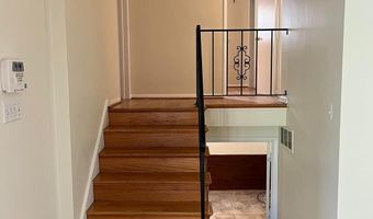 5101 DANBURY Rd, Bethesda, MD 20814