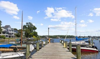527 Lee Cir, Annapolis, MD 21403