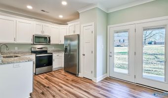 14300 Peek Dr, Athens, AL 35611