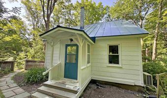 85 Crosby St, Brattleboro, VT 05301
