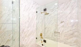 10101 Collins Ave 7D, Bal Harbour, FL 33154