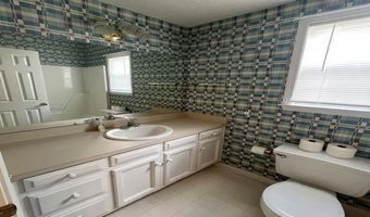 108 GREENWOOD Ln, Alabaster, AL 35007