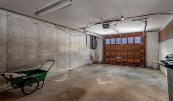 10 Jonathan Dr, Ayer, MA 01432