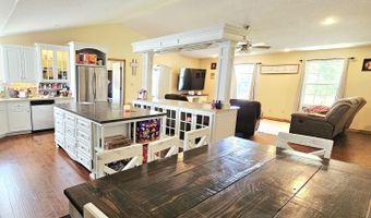 538 E State Line Rd, Baxter Springs, KS 66713