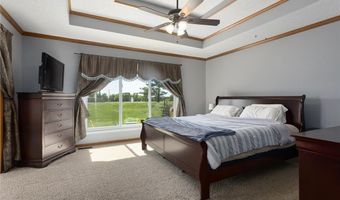 17699 157th Ter, Basehor, KS 66007