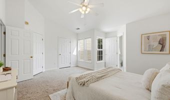 43217 BROOKFORD Sq, Ashburn, VA 20147