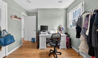 9 Eros Dr, Airmont, NY 10952