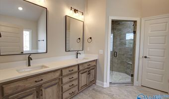 13651 Pipers Sq, Athens, AL 35611