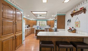 33805 Crown Valley Rd, Acton, CA 93510