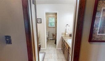 1005 S Broadway, Ada, OK 74820