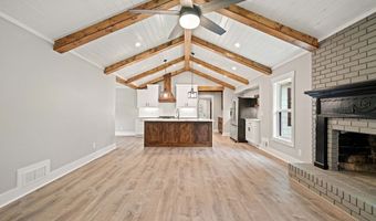 136 Ridgecrest Dr, Ball Ground, GA 30107