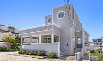 10 11TH St, Beach Haven, NJ 08008