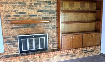 1721 N Gleason Ave, Bethany, OK 73008