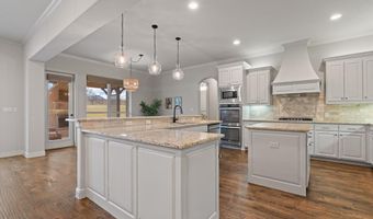 220 Bearclaw Cir, Aledo, TX 76008