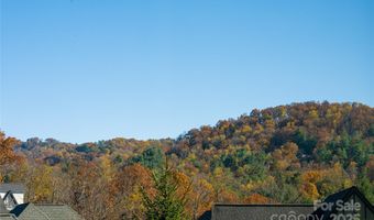 38 Chantilly Dr, Asheville, NC 28804