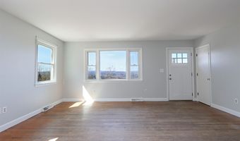 441 Tower Rd, Barnet, VT 05821