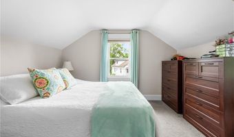 72 Lilac St, Cumberland, RI 02864