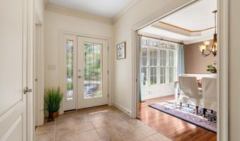 12 Amber Ln, Bedford, NH 03110
