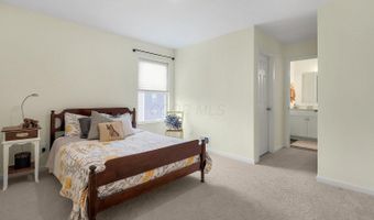 20 Thoreau Dr, Ashville, OH 43103