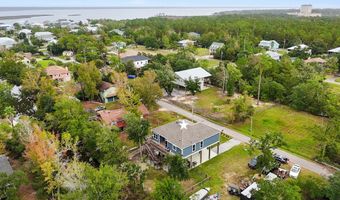 26 Good St, Bay St. Louis, MS 39520