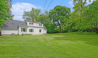 2690 Overridge Dr, Ann Arbor, MI 48104