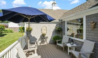 15 Harwood Rd, East Greenwich, RI 02818