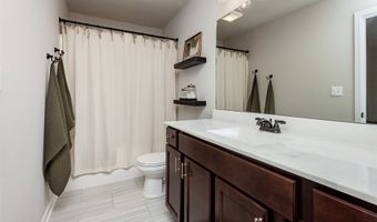 3222 NW 29th St, Ankeny, IA 50023
