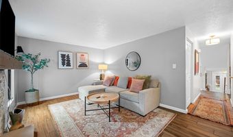 206 Little Hollow Dr, Aleppo, PA 15143