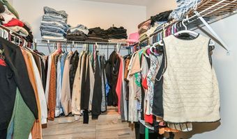 7120 Red Lake Ct, Indianapolis, IN 46217