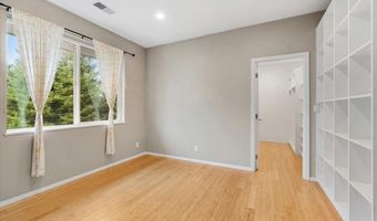 1346 Diamond Dr, Arcata, CA 95521