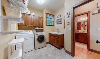 1030 5th St, Berthoud, CO 80513