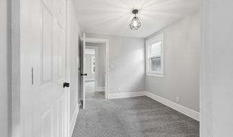 138 S Burgess Ave, Columbus, OH 43204