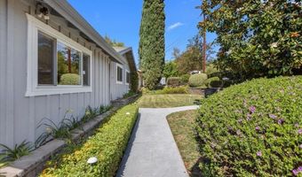 441 Condado Way, Escondido, CA 92025