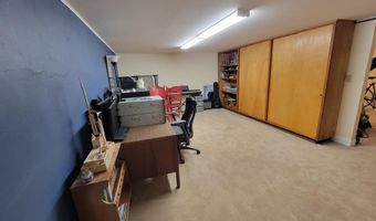 1314 N 3rd St, Aberdeen, SD 57401