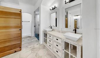 5237 BRIGHTON SHORE Dr, Apollo Beach, FL 33572