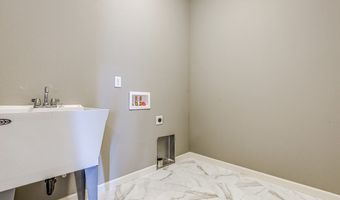 762 NW 28th St Plan: Plan 1714, Battle Ground, WA 98604